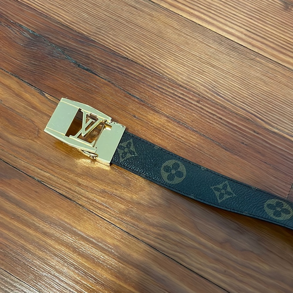 Authentic Louis Vuitton Belt